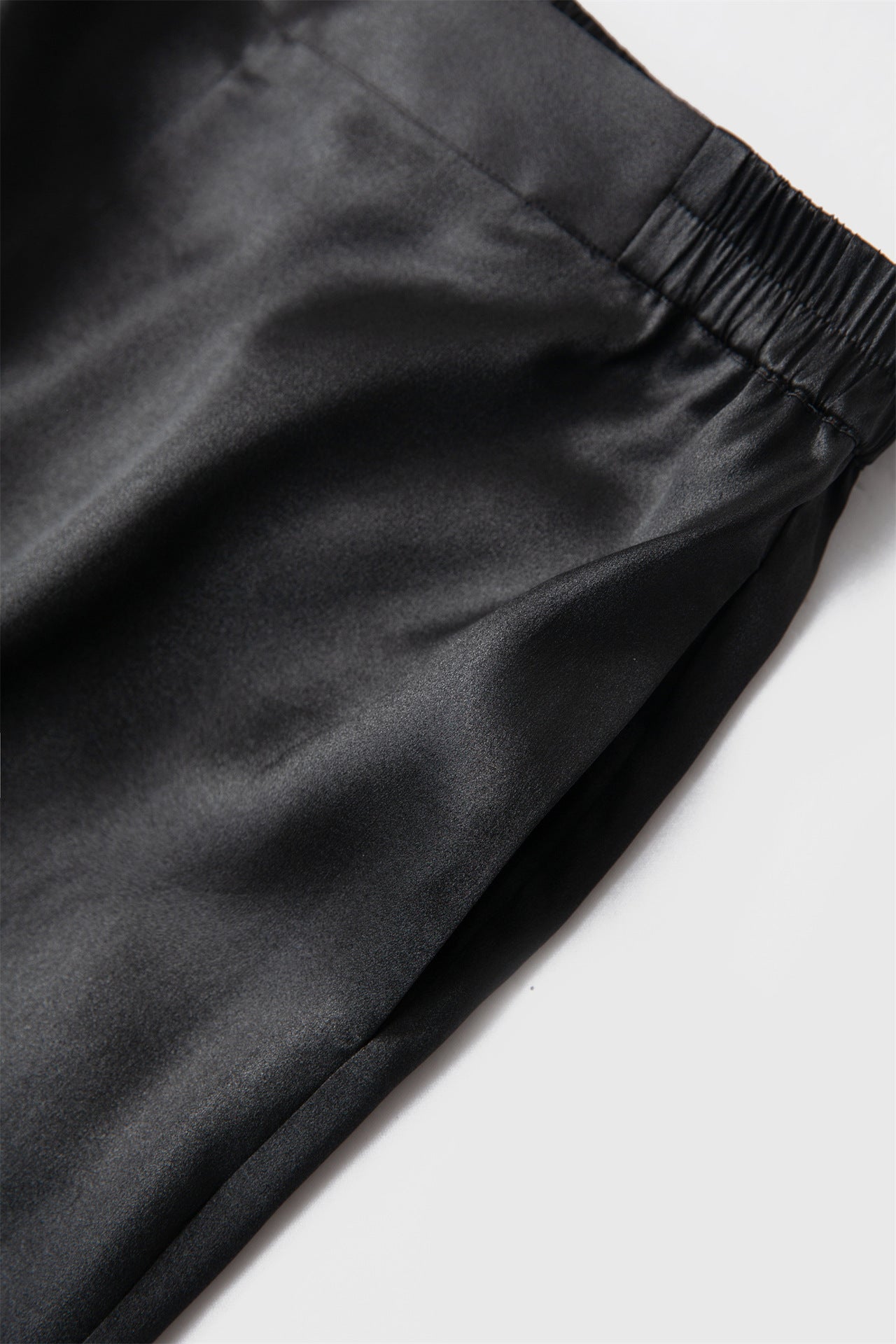 Silk Xiangyunsha leather glossy old material silk wide-leg pants