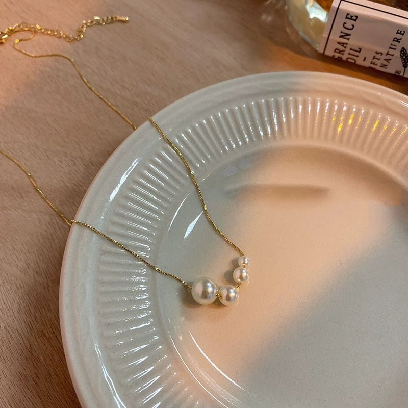 Pearl necklace high-end design niche clavicle chain