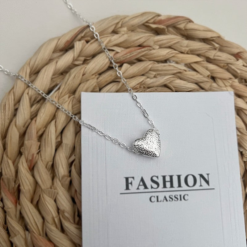 French retro heart necklace