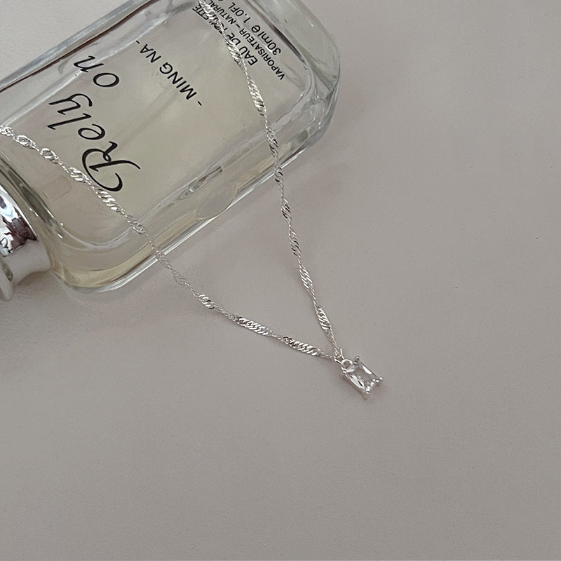 Transparent square rock sugar clavicle chain super shiny zircon pleated chain