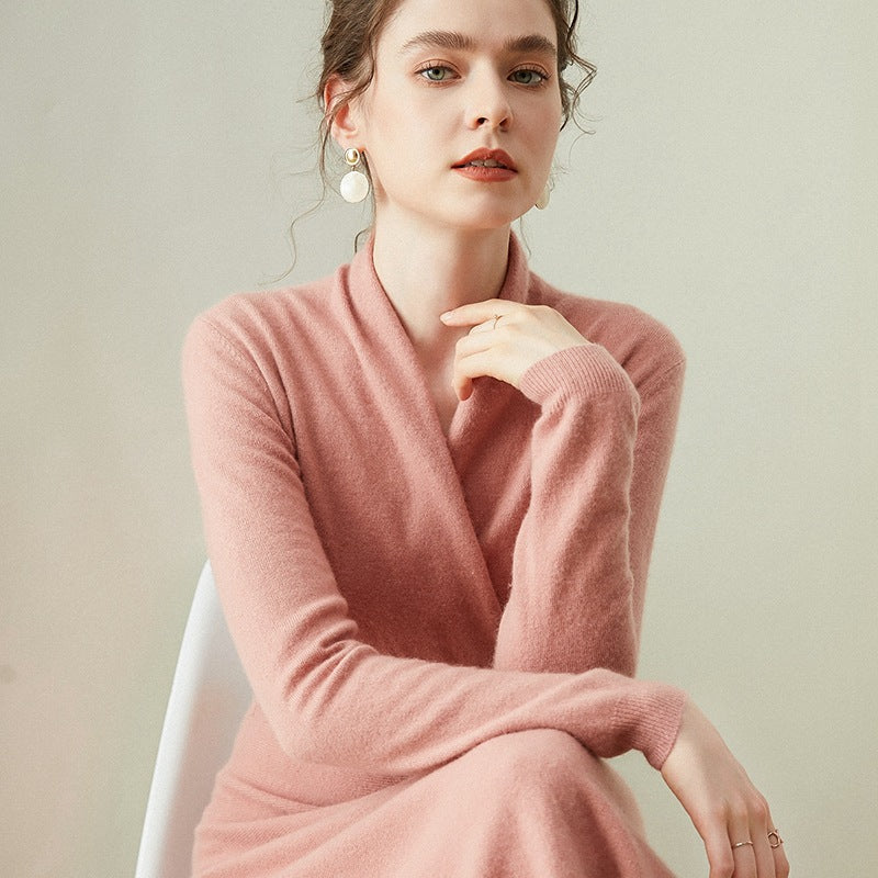 Crossover V-neck cashmere sweater