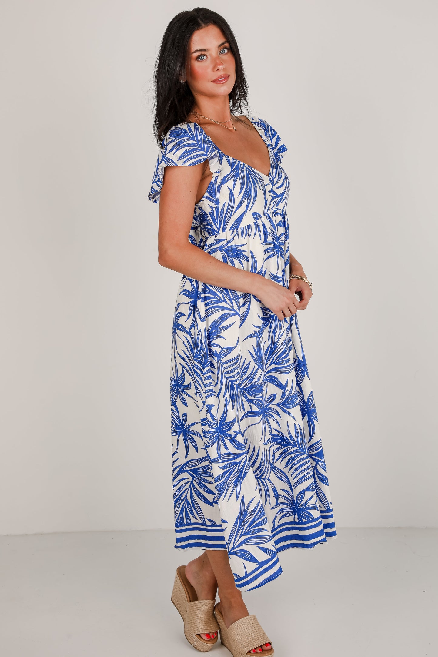 FINAL SALE - Follow You Anywhere Leaf Print Maxi Dress