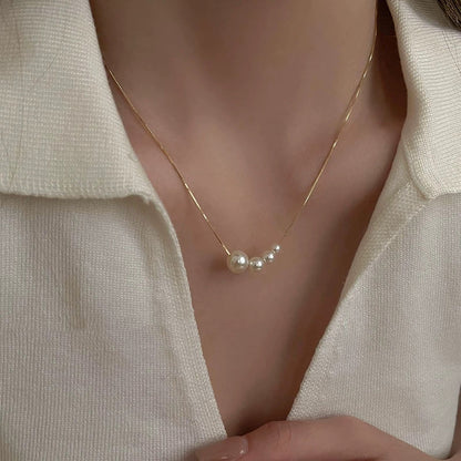 Pearl necklace high-end design niche clavicle chain