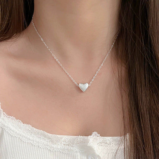 French retro heart necklace