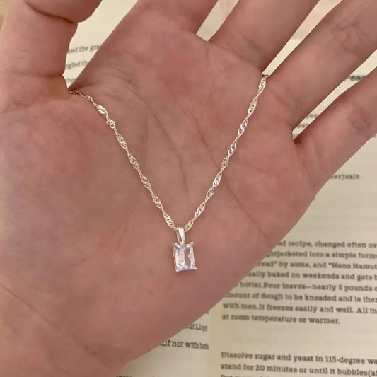 Transparent square rock sugar clavicle chain super shiny zircon pleated chain