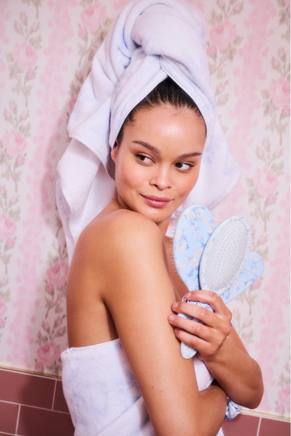LoveShackFancy x Wet Brush Everblooming Rosettes Original Detangler