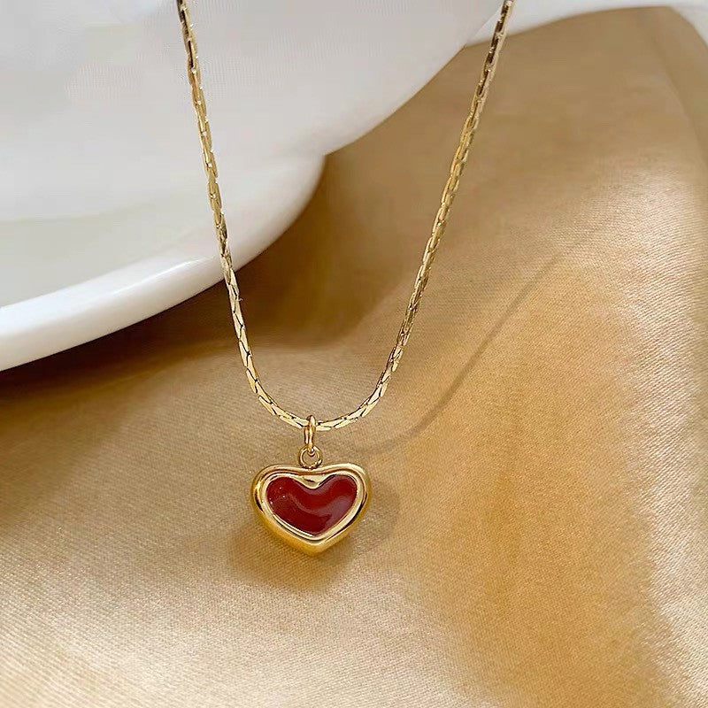 Autumn and winter atmosphere with a little red heart color red love pendant necklace