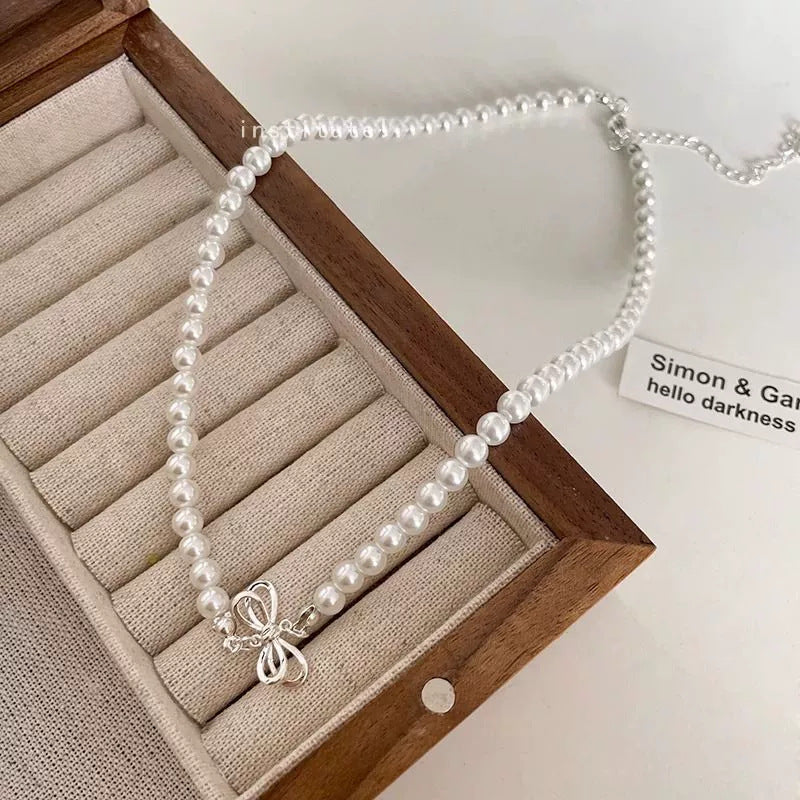 Gentle Butterfly Pearl Necklace