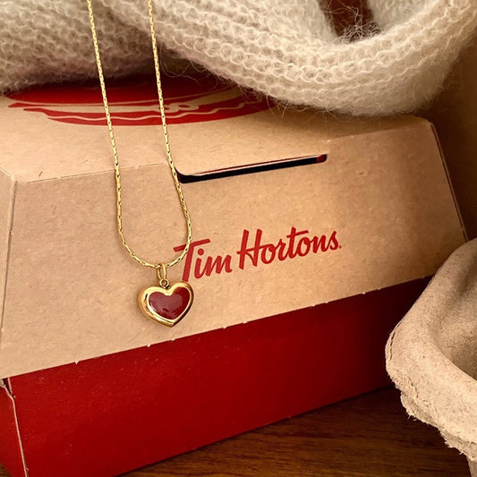 Autumn and winter atmosphere with a little red heart color red love pendant necklace