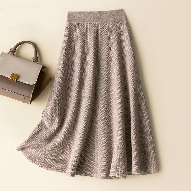 Autumn and Winter Women's Wool Knitted Skirt